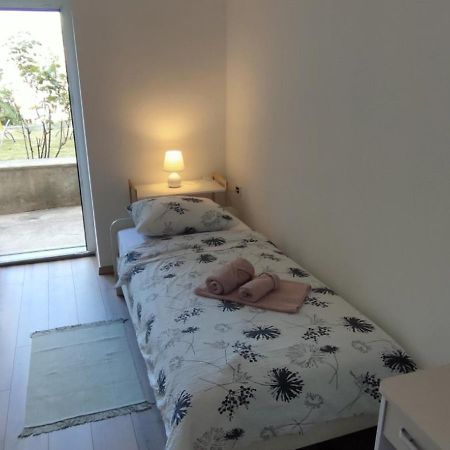 Apartment Hermes ロヴラン エクステリア 写真