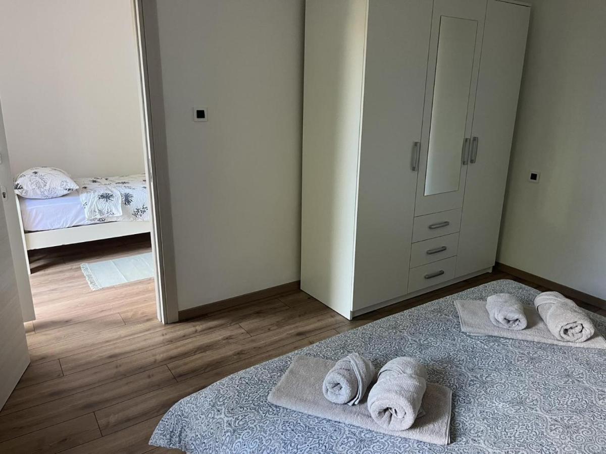 Apartment Hermes ロヴラン エクステリア 写真
